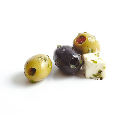 Oliven mit Weichkäse